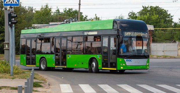 У Харкові на новому маршруті тестують тролейбус з автономним ходом