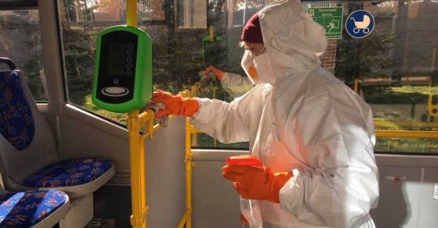 В Харькове общественный транспорт проходит ежедневную дезинфекцию 